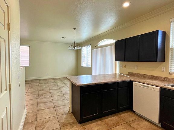 4th image of 7941 Aviano Pines Ave