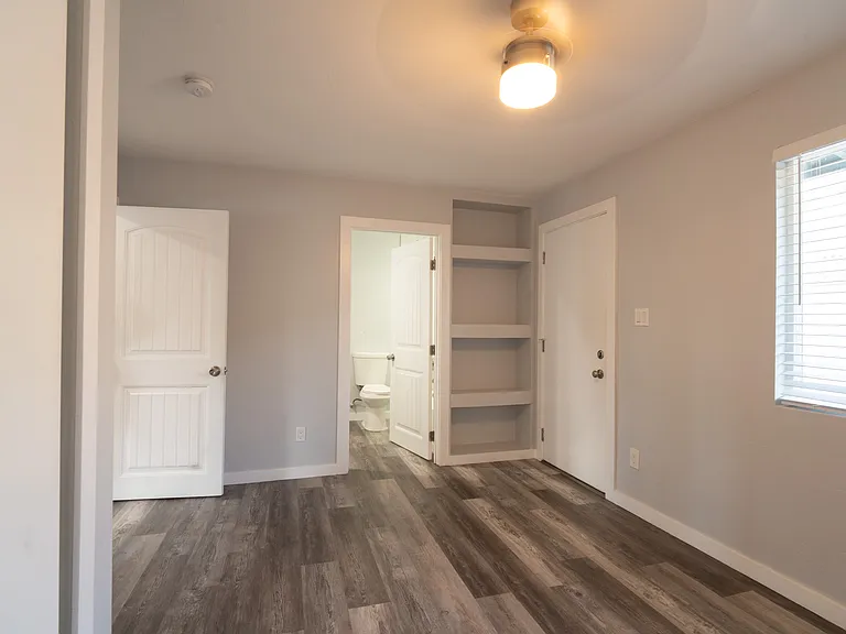 1421 S Rita Ln #2 — Photo 5