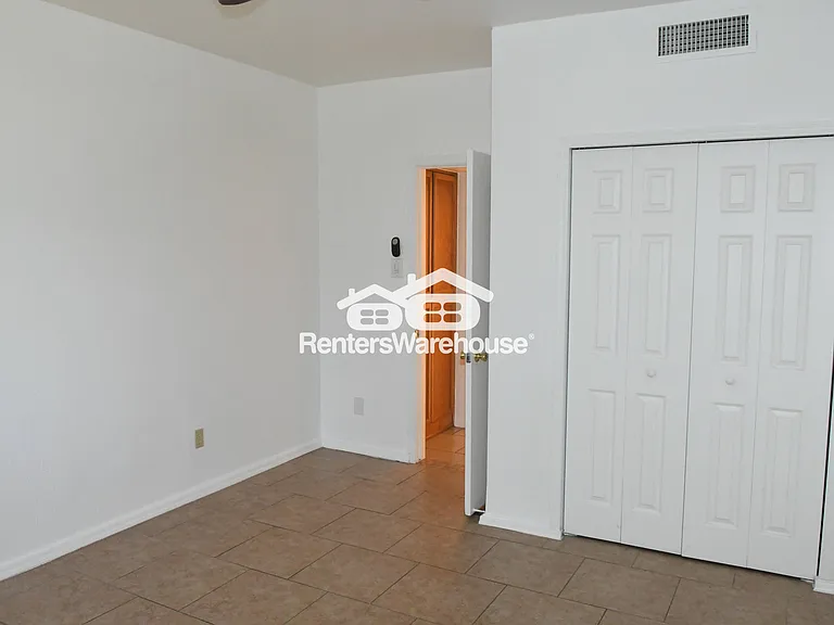 355 E Thomas Rd #B111 — Photo 9