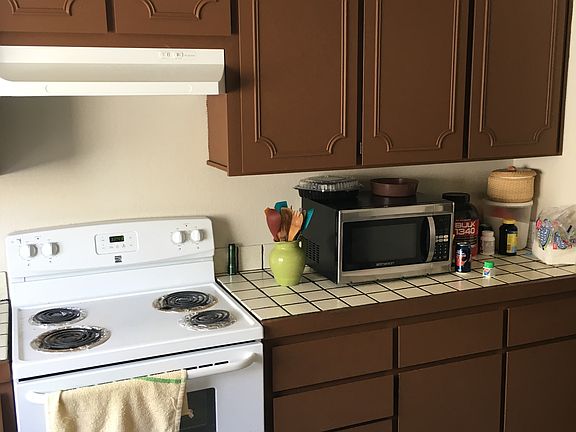 4th image of 4 Park Crest Ct APT C