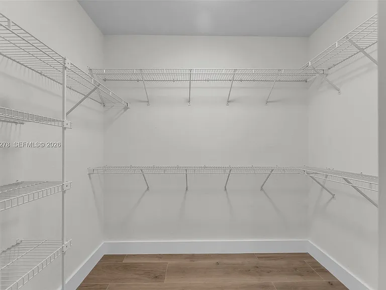 9121 Ridgeland Dr — Photo 24