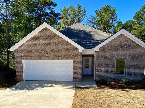 489 Andrew Dr