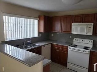 28144 SW 142nd Ct, Homestead, FL 33033