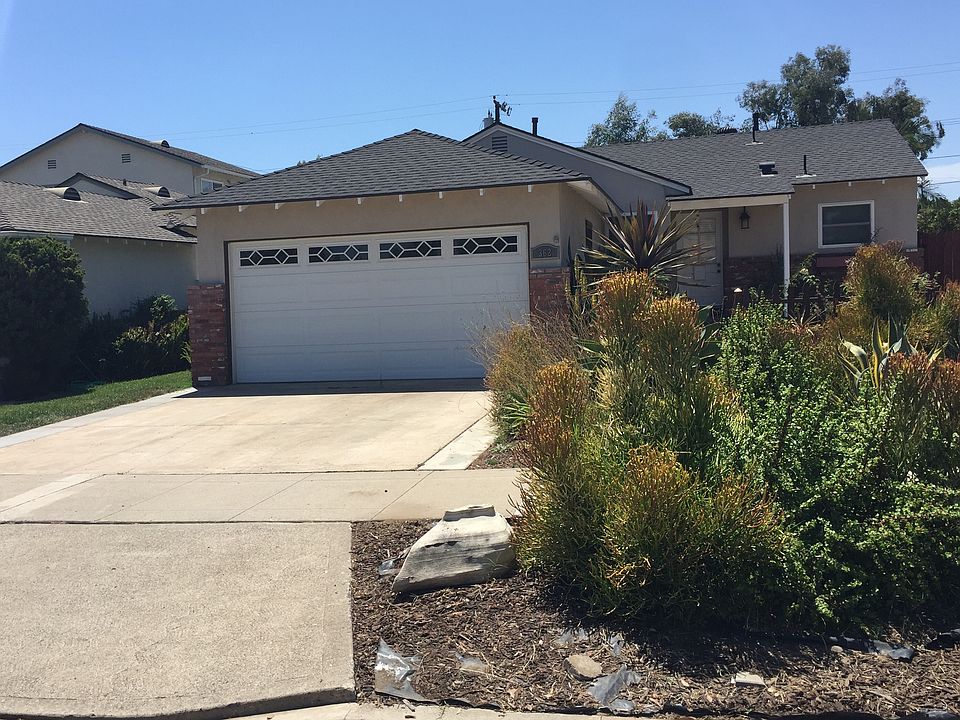 1st image of 362 S Greengrove Dr