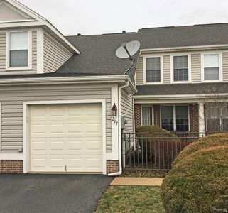 217 Oak Hill Ln, Wyomissing, PA, 19610