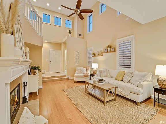 2nd image of 937 Windsor Hills Cir
