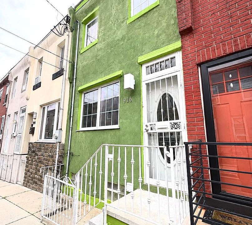 1st image of 916 Sigel St