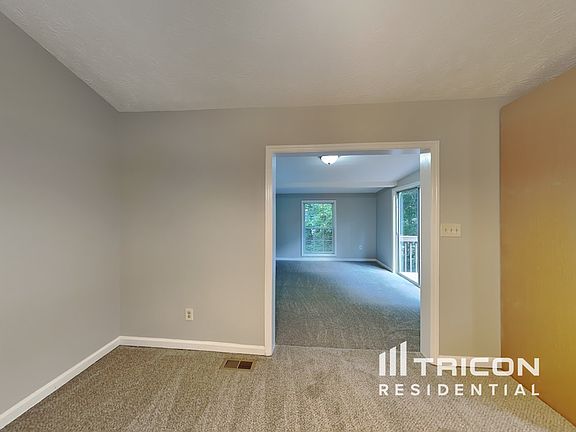 3rd image of 2791 Pine Meadow Dr