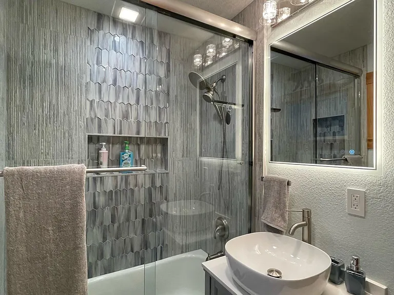 1254 Bonanza Ave — Photo 24