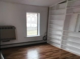 (Undisclosed Address), Beacon, NY 12508