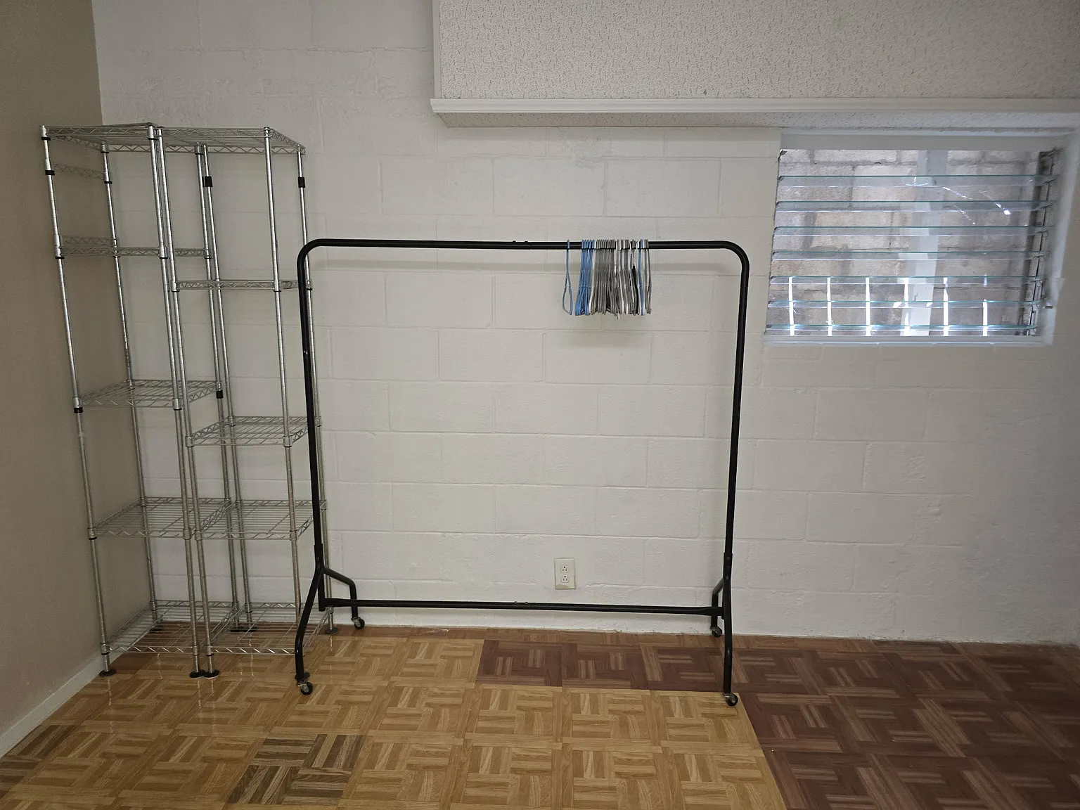 1 bed, 200 sqft, $1,200 — Photo 2