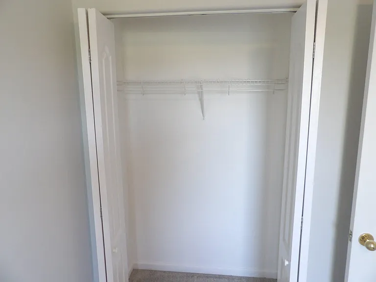 108 Charleston Ct — Photo 72