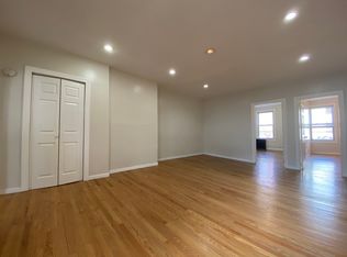 5-28 50th Ave #2R, Long Island City, NY 11101