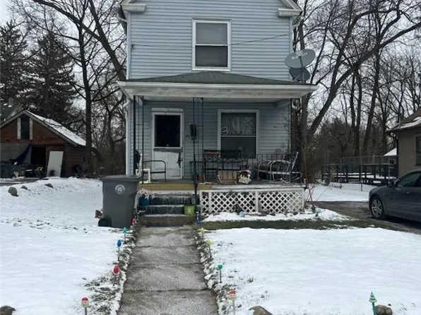 422 W Princeton Ave, Youngstown, OH 44511