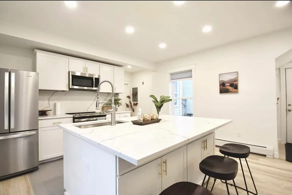 2 bed, 1200 sqft, $2,650 — Photo 4