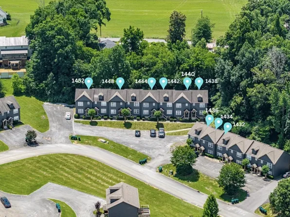 1434 William Holt Blvd, Sevierville, TN 37862