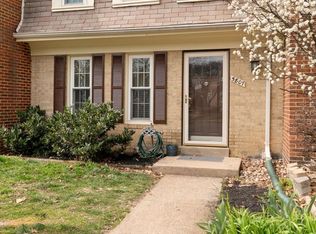 5807 Banning Pl, Burke, VA 22015