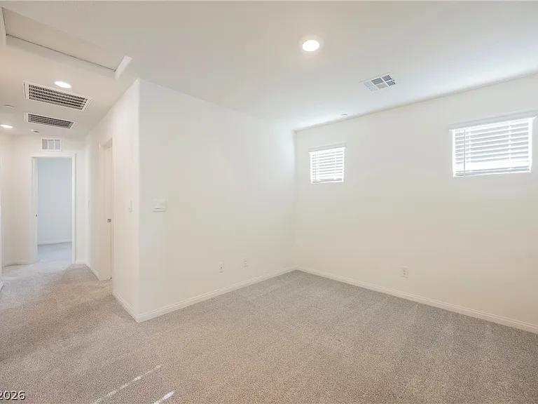 402 Larksong Ave — Photo 22