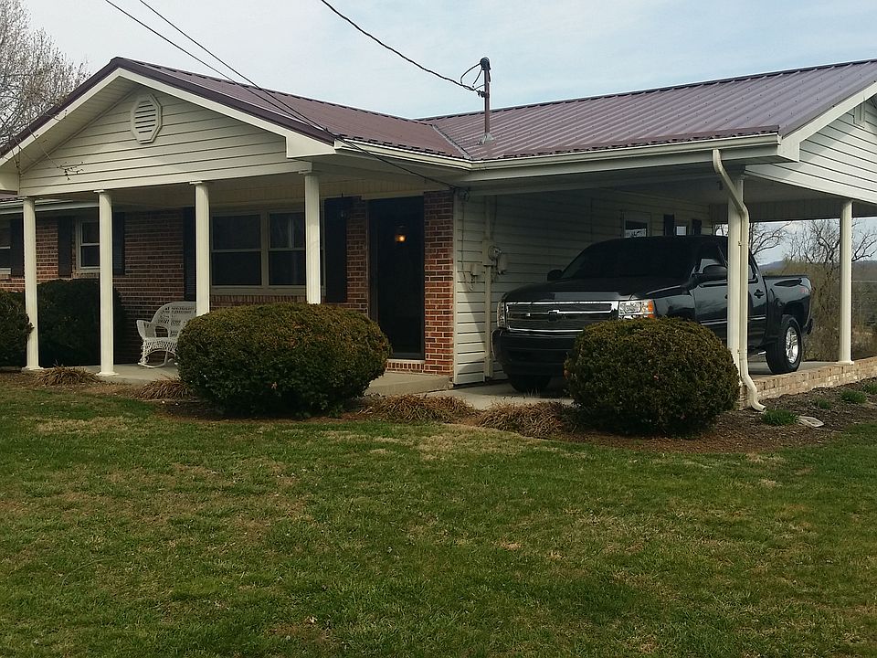 1st image of 105 Bradshaw Dr
