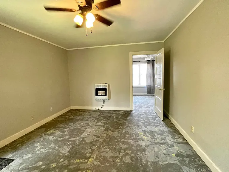 531 1/2 G St NW — Photo 6