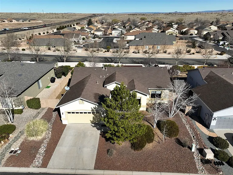 6496 E Brombil St — Photo 34