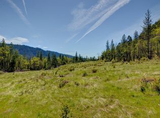 40999 Highway 62, Prospect, OR 97536