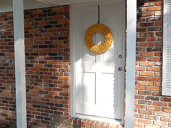 2nd image of 2037 Longview Dr