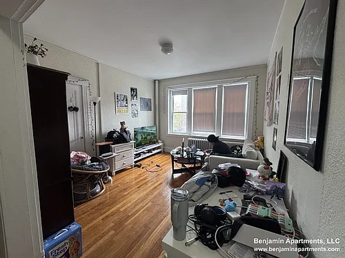 1800 Commonwealth Ave #28 Photo 1