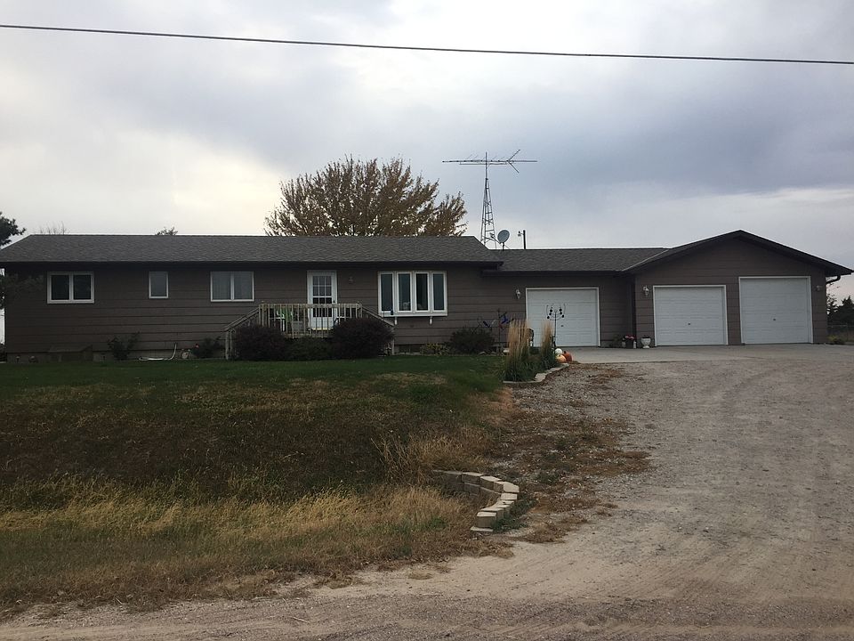 Country acreage 
