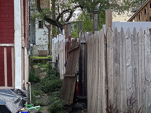 2nd image of 1528 Naudain St