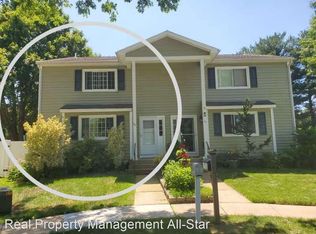 92 Hazel Ct, Dayton, NJ
