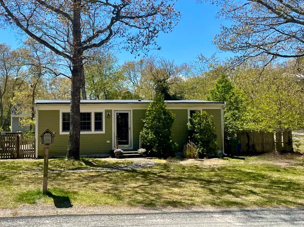 21 Butler Avenue, West Yarmouth, MA 02673
