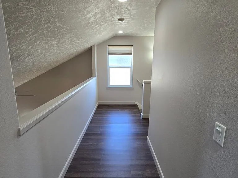 3807 Ryunkin St SE — Photo 14
