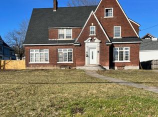 251 Guy Park Ave, Amsterdam, NY 12010