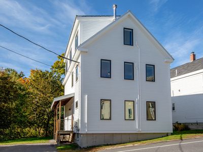 24 Main Street, Bowdoinham, ME, 04008