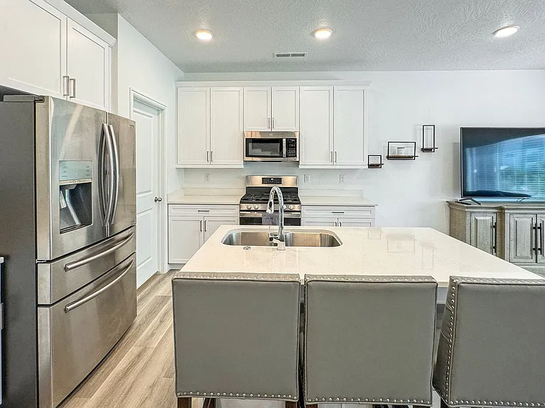 5815 S Carnelian Pkwy — Photo 6