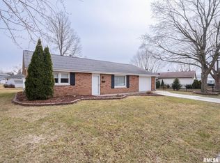 1736 Valle Vista Blvd, Pekin, IL