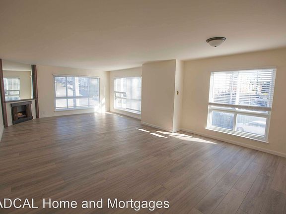 2nd image of 2601 43rd Ave #104