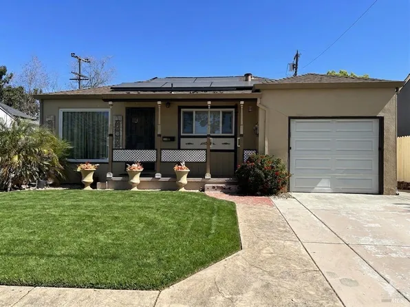 880 Beechwood Avenue, Vallejo, CA 94591