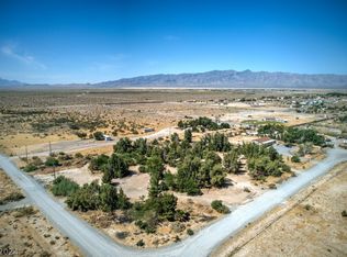 5241 E Old Spanish Trail Ct, Pahrump, NV 89061