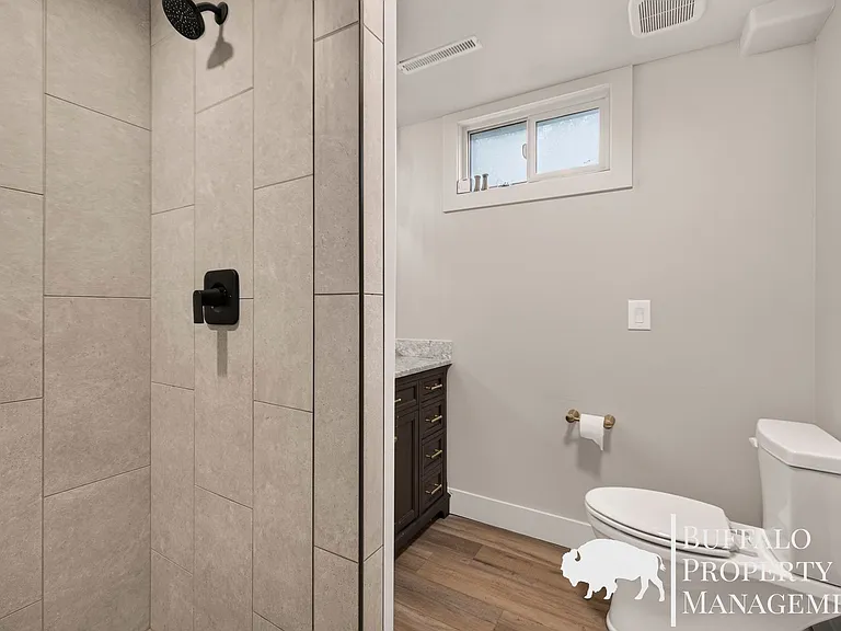4267 N 55 E — Photo 24