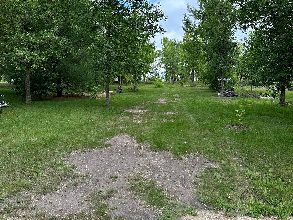 1st image of 404 Moen Dr