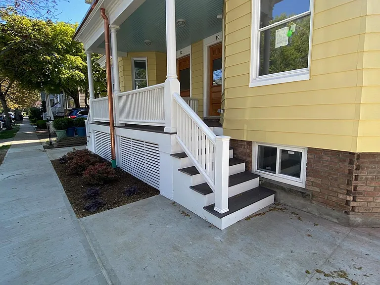 10 N Dutcher St — Photo 30