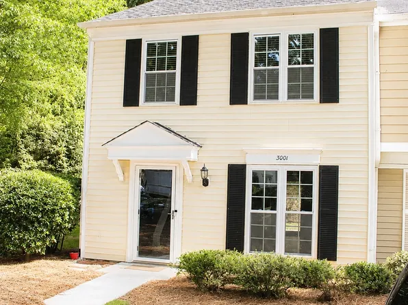 3001 Queen Anne Ct, Sandy Springs, GA 30350
