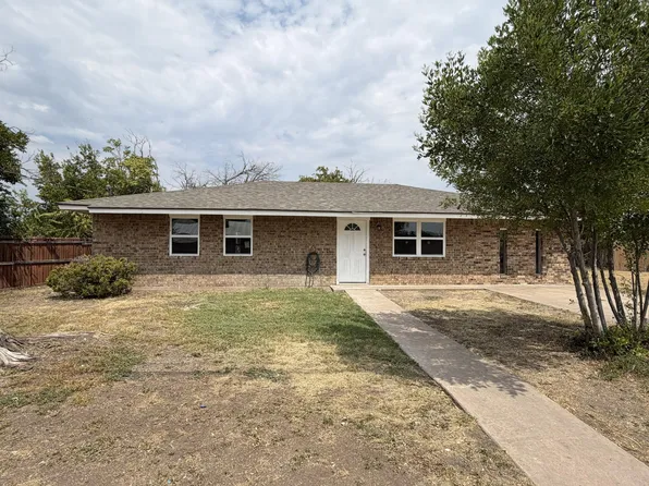 202 Burleson St, Eden, TX 76837