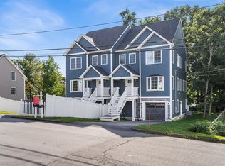 32 Valmor St, Worcester, MA 01604