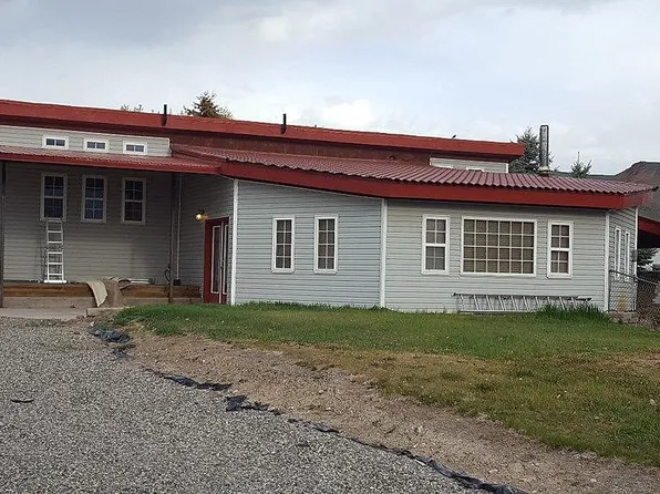 411 Leesburg Ln, Challis, ID 83226