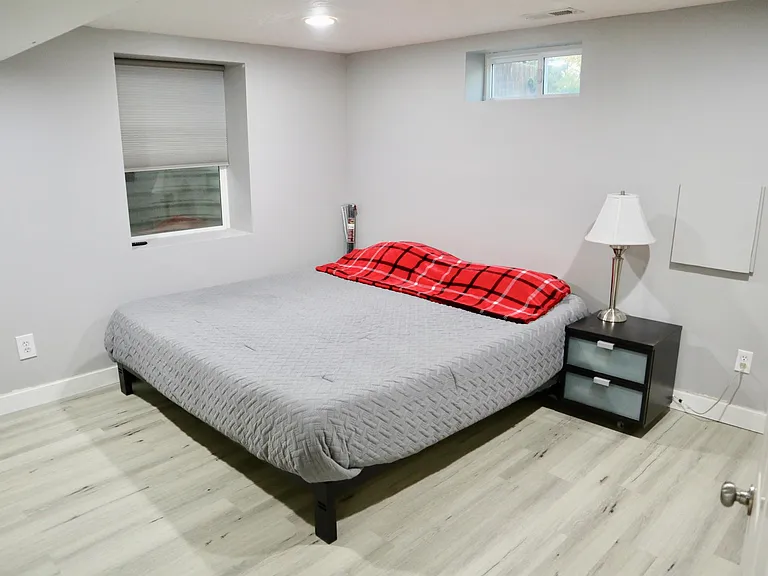 large bedroom fits king bed