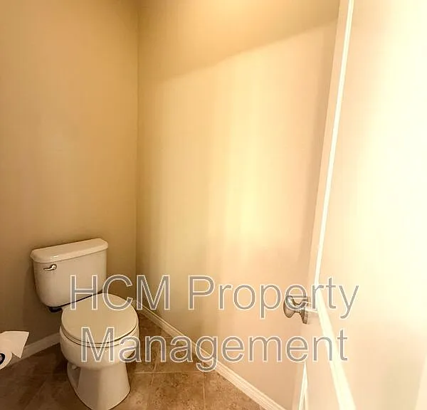 77 Diamond — Photo 20