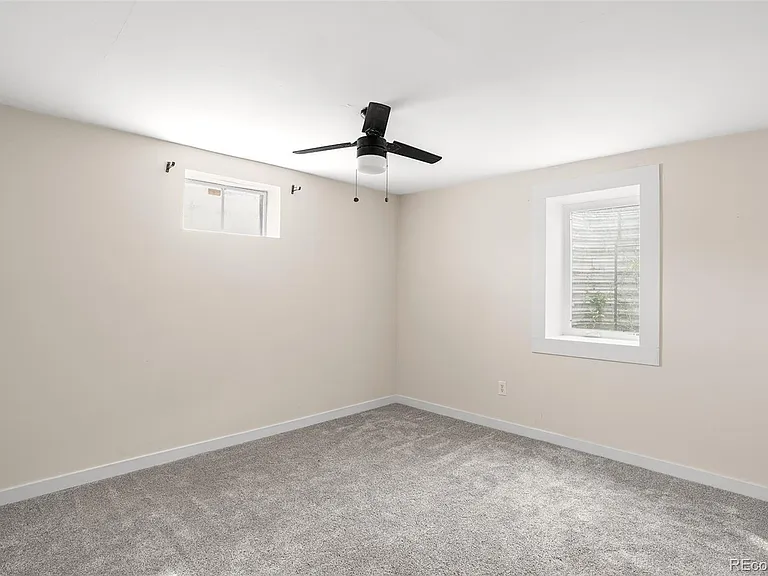 545 Ingalls St — Photo 11